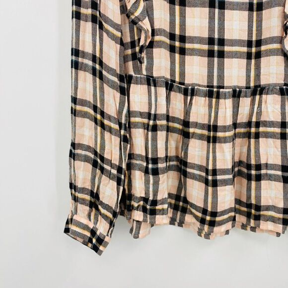 LOFT Size Medium Pink & Black Plaid Ruffled Long Sleeve Keyhole Back Top - Picture 5 of 9